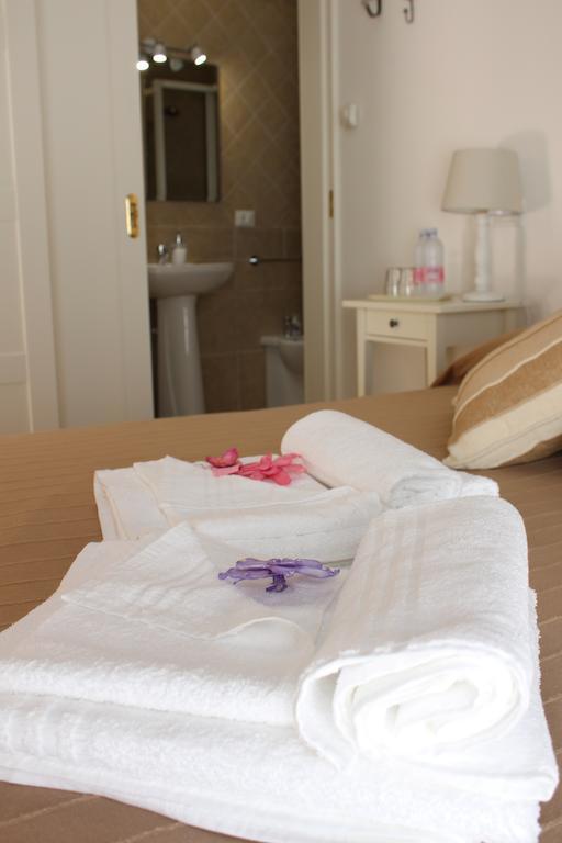 Book And Bed Bed & Breakfast Maglie Cameră foto